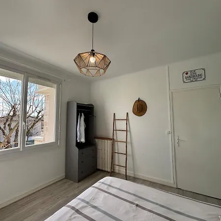 Vols De Nuit T3 Lumineux Terrasse 4 Pers Appartement Toulouse